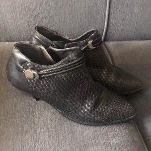 Vintage black booties